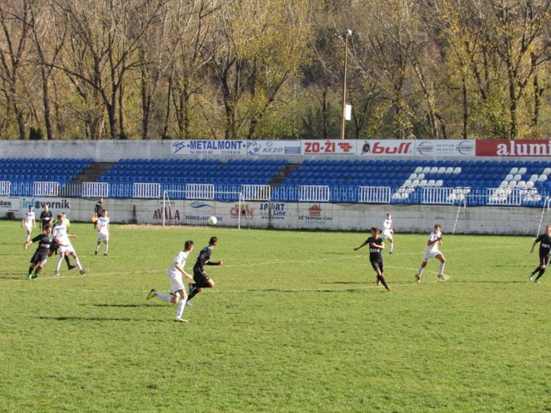 Prvotimci Drine osvojili bod u Derventi, debi tri juniora na utakmici
