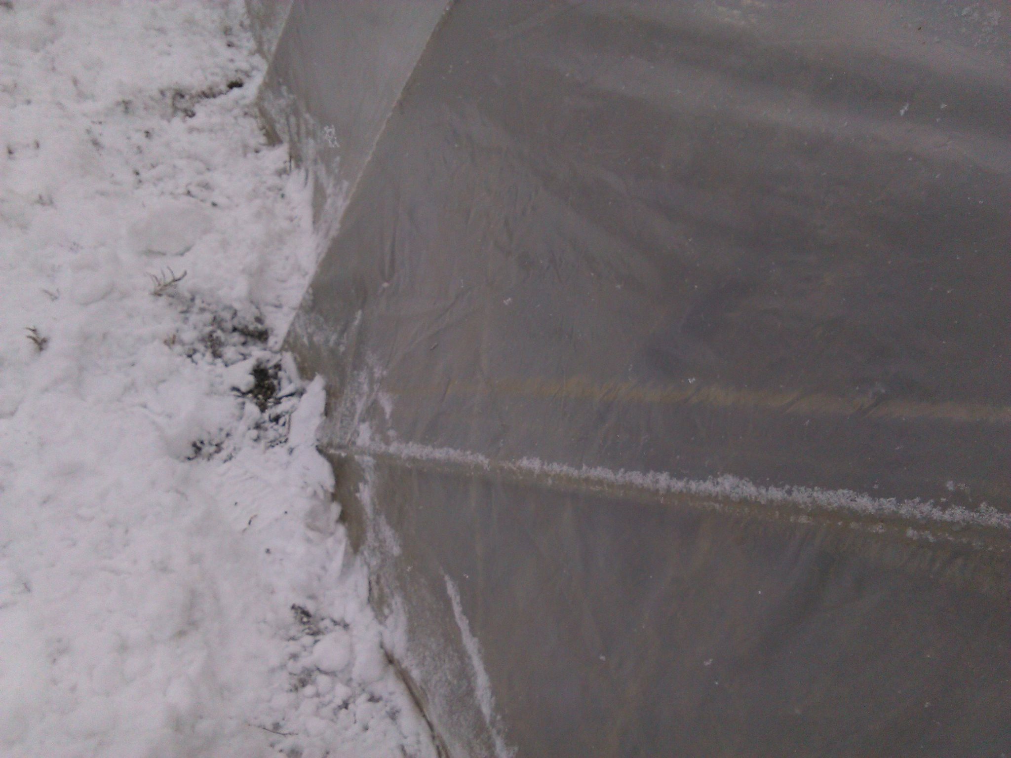 Korisni savjeti: Spasite plastenike, ne dopustite da ih snijeg uništi!