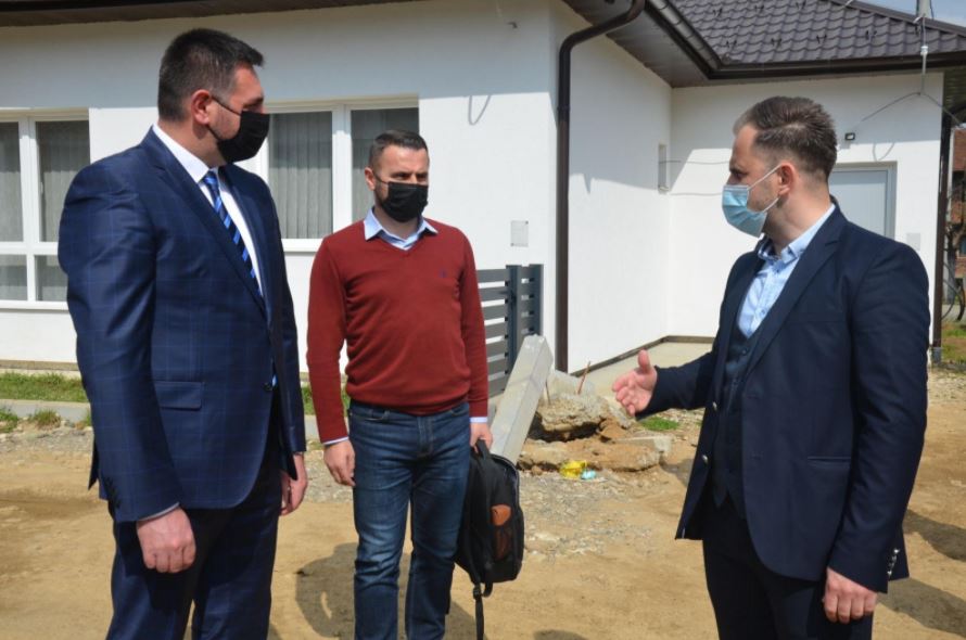 Ministar Ramić: Nastavljamo investirati u Srebrenicu (FOTO)