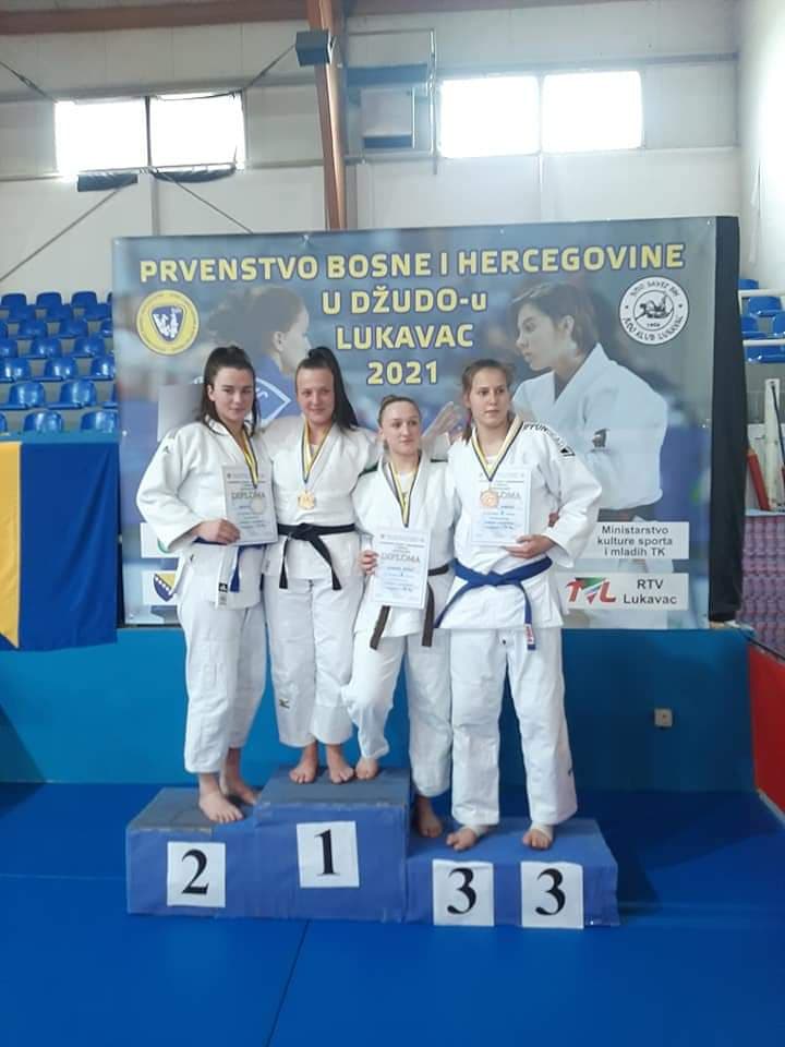 Nove medalje za Zvornik od zvorničkih "Sokolova" sa Prvenstva BiH u džudou (FOTO)