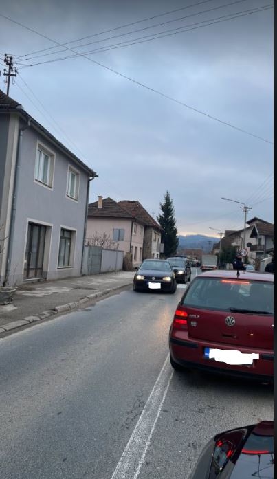 Težak sudar u Kozluku, tri osobe povrijeđene, obustava sat vremena (FOTO)