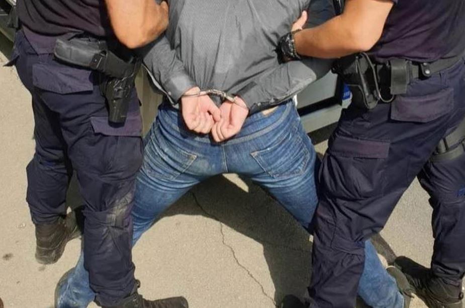 Uhapšen muškarac iz Milića u Šekovićima koji nije posjedovao lična dokumenta i pružao otpor policiji