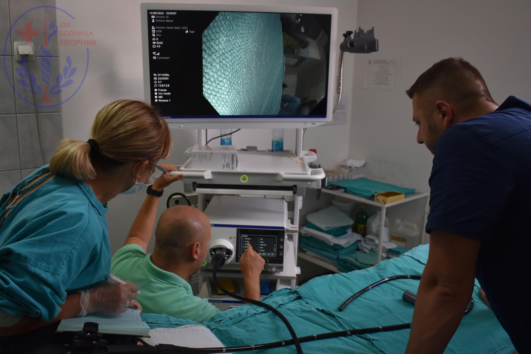 U zvorničku bolnicu stigla nova oprema za gastroenterološku ambulantu (FOTO)