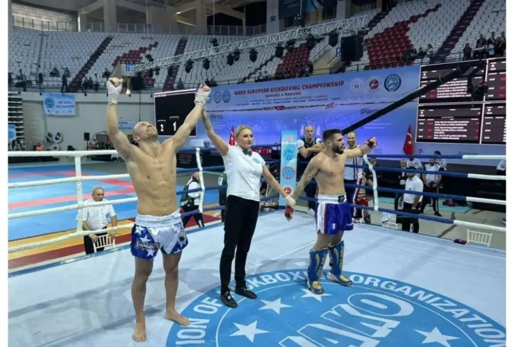 Nikola Drobnjak osvojio bronzanu medalju na Evropskom prvenstvu u kickboxingu za seniore u Turskoj