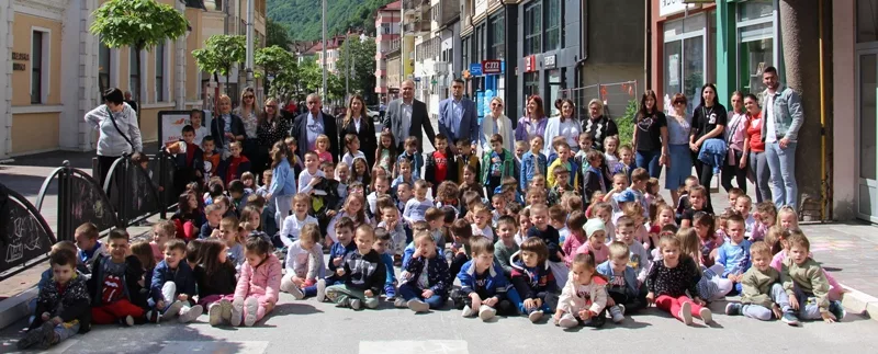 Održana tradicionalna manifestacija Crtamo svom gradu (FOTO+VIDEO)