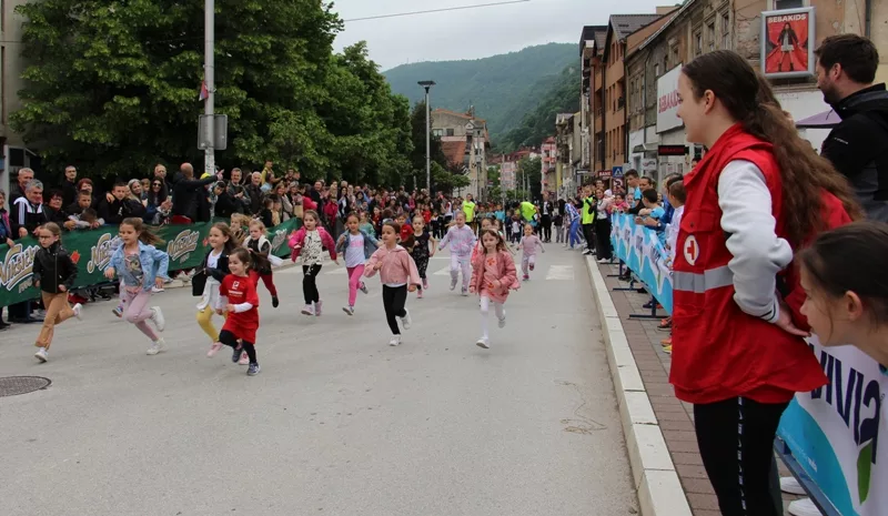 Održana 7. Ulična trka u Zvorniku (VIDEO+FOTO)