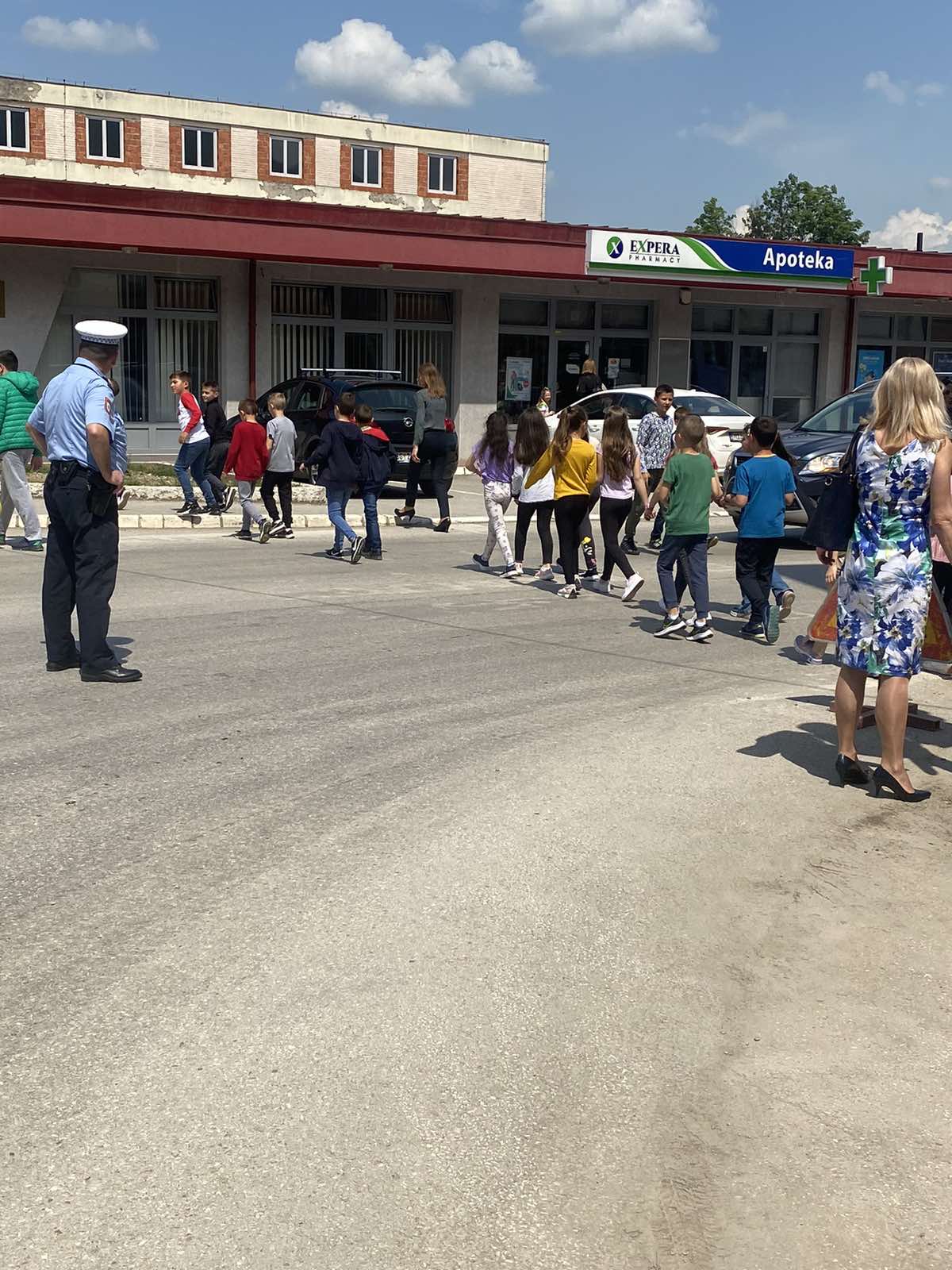 Kampanja „Rastimo zajedno“ realizovana i u Vlasenici i Bratuncu (FOTO)