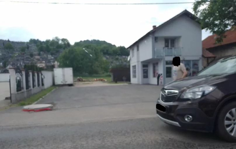 Dvije saobraćajne nezgode za manje od dva sata na području Policijske uprave Zvornik (FOTO)