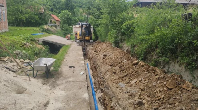 Nekoliko stotina domaćinstava danas bez vode zbog vanrednih radova na cjevovodu