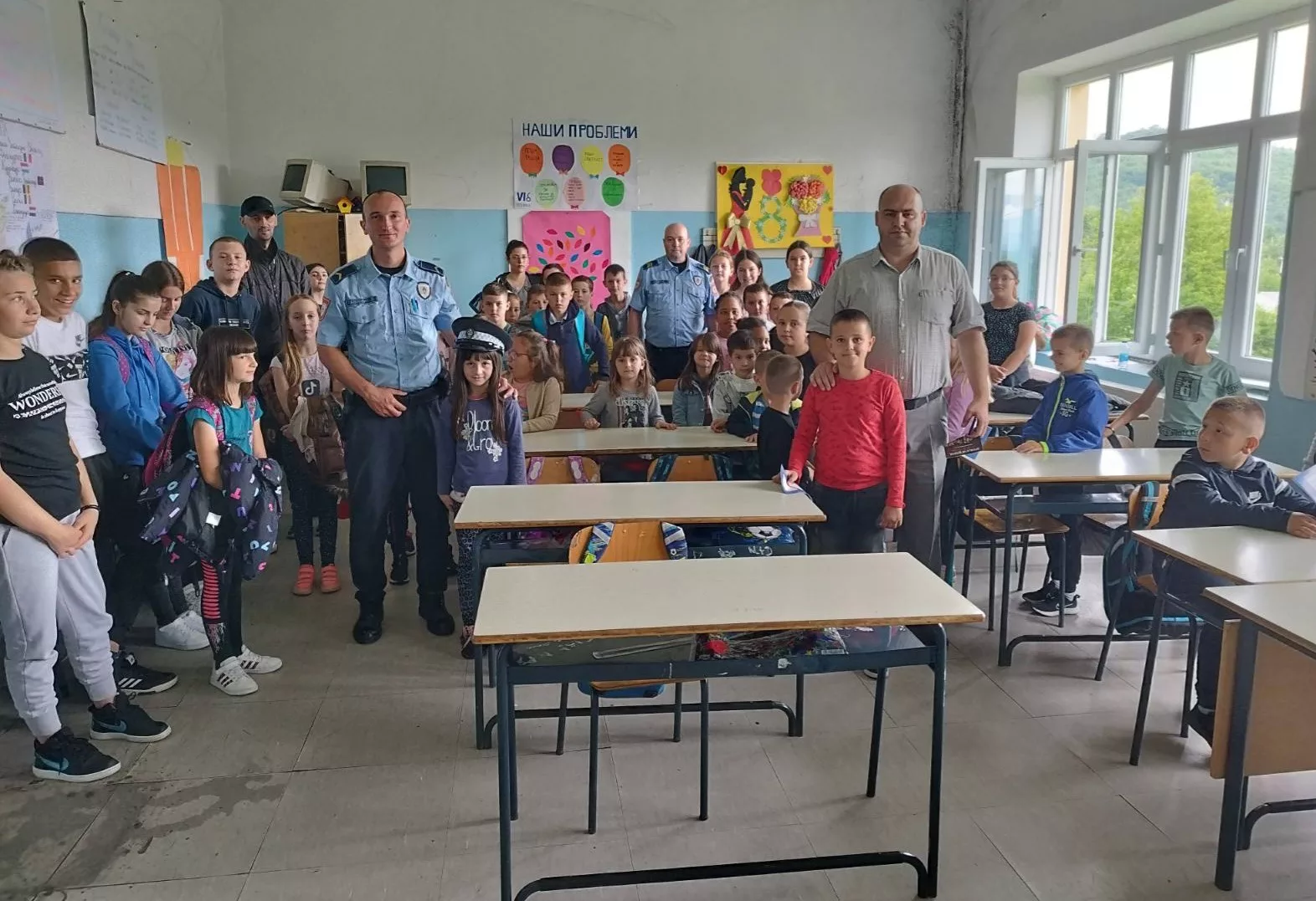 Podjelom letaka u Zvorniku i Osmacima završena promocija kampanje „Oružje ne štiti, oružje ubija“