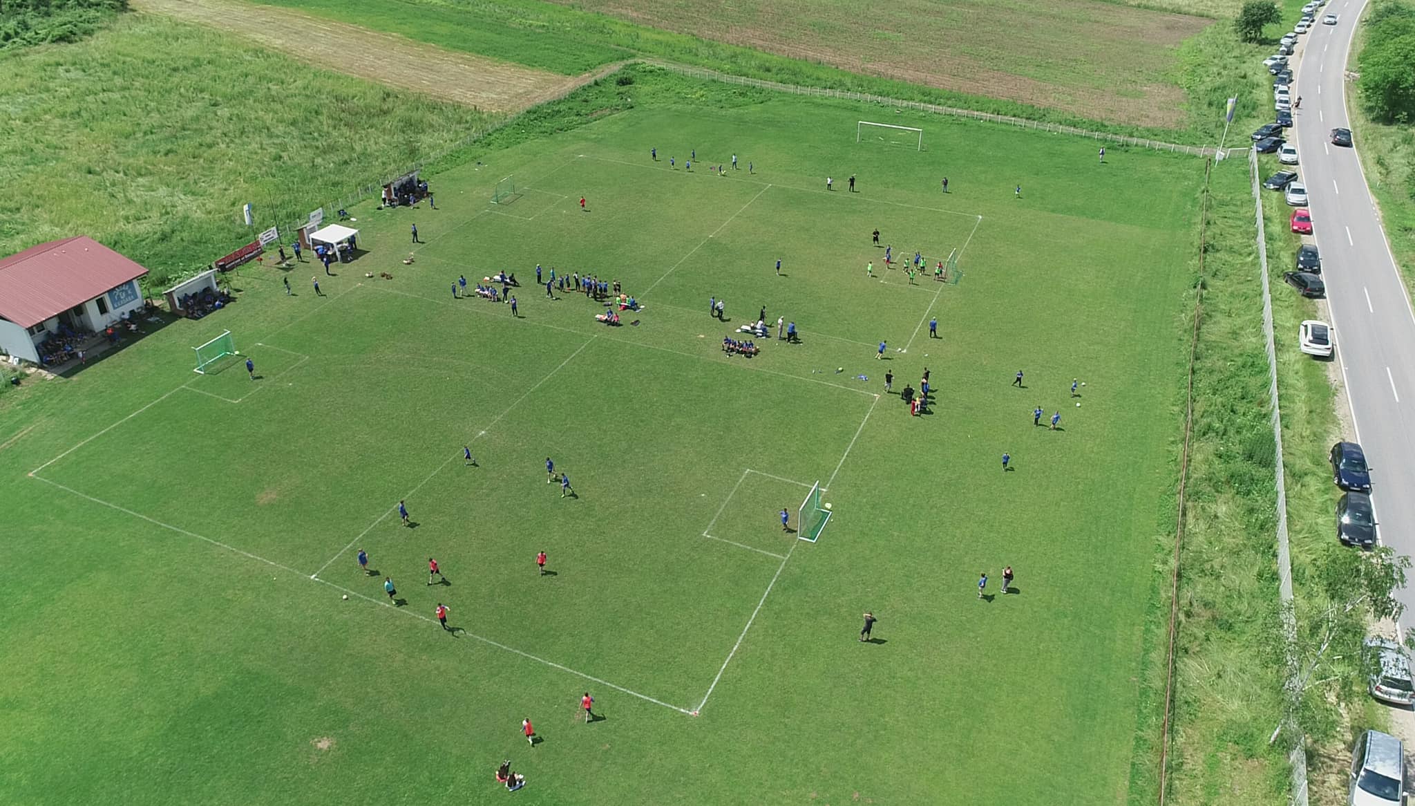 U Novoj Kasabi održan turnir malog fudbala za više od stotinu mališana polaznika vjerske pouke iz cijelog Podrinja (FOTO)