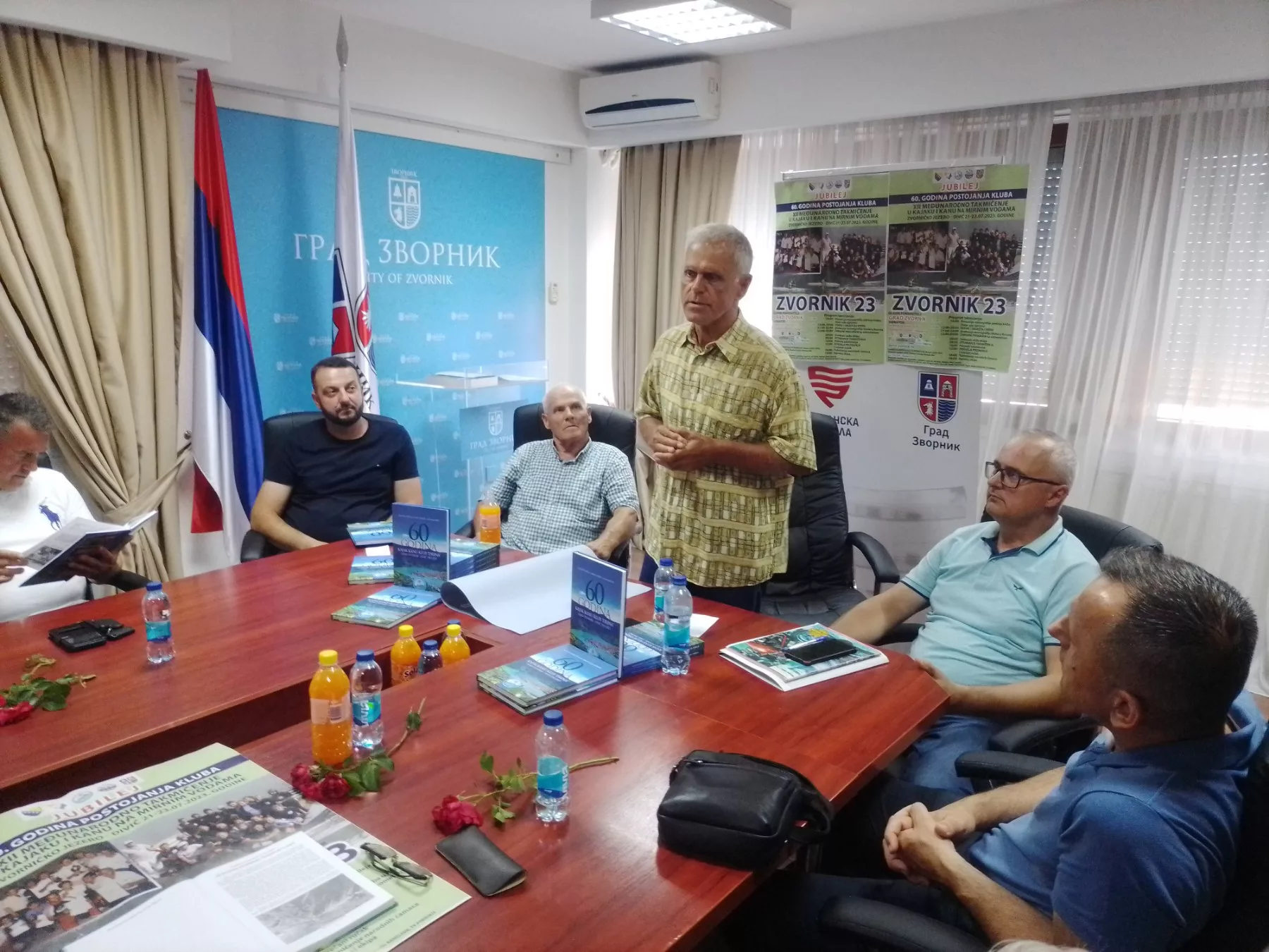 Održana prva promocija monografije "60 godina Kajak kanu klub “Drina” Grad Zvornik - Divič 1963 - 2023", večeras sljedeća promocija na Diviču