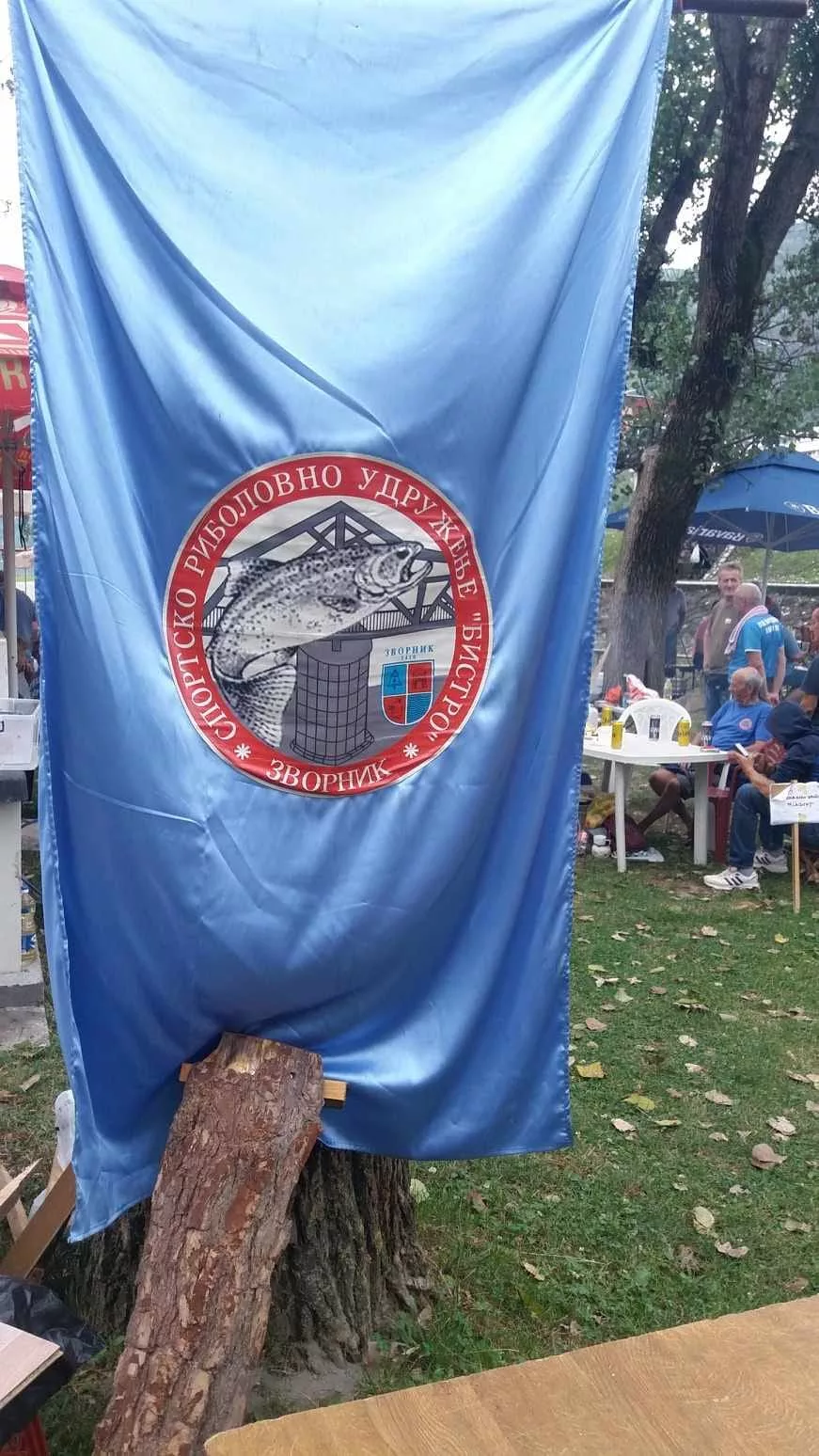 Ekipa "Franš" na čelu sa Nedžadom Hasanbegovićem Neletom i ove godine najbolja u pripremi riblje čorbe na takmičenju "Zlatni kotlić" (FOTO)