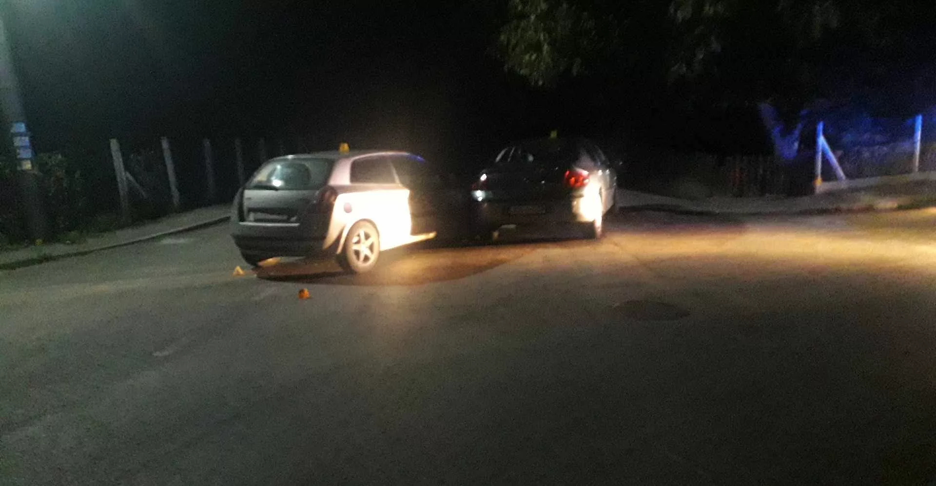 Jedno lice završilo na UKC Tuzla nakon sudara u naselju Šeher, isto lice kasnije dobilo i kaznu (FOTO)