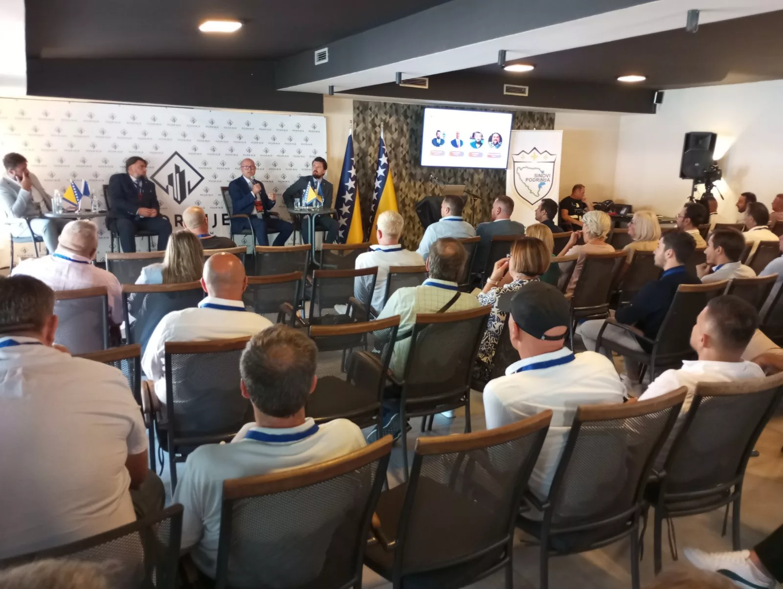 Završen prvi Podrinje Biznis Forum, više od 50 učesnika iz Podrinja, BiH i EU