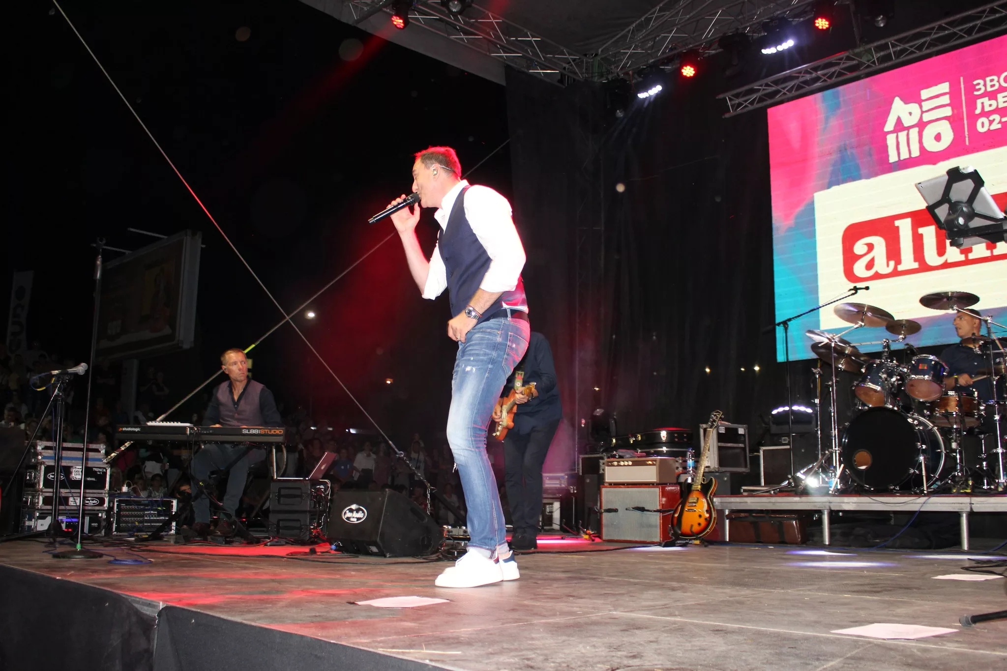 Otvoreno "Zvorničko ljeto" uz spektakularan vatromet i veličanstven koncert Sergej Ćetkovića na gradskoj plaži (FOTO+VIDEO)