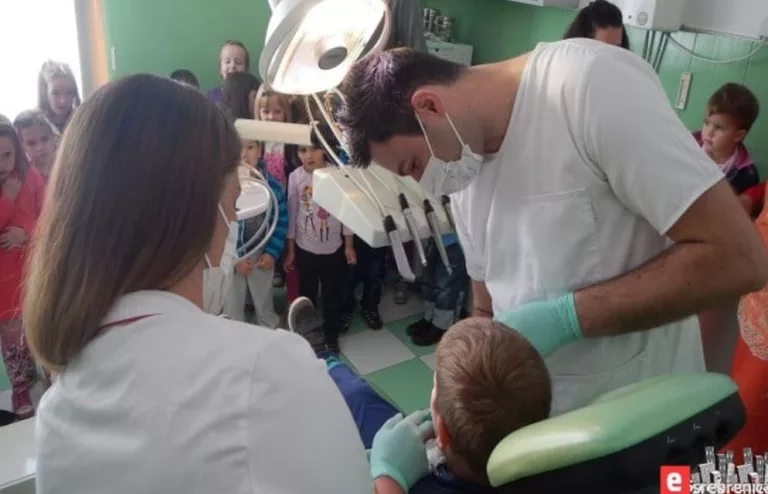 Doktor Matić iz Bratunca dobitnik Povelje Komore doktora stomatologa RS