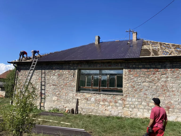 Radovi rekonstrukcije na planinarskom domu "Grkinja" u Liješnju (FOTO)