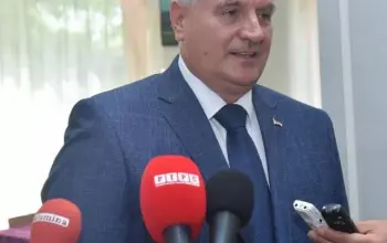 Radovan Višković podnio ostavku na mjesto premijera, poznato ko dolazi umjesto njega, nije poznato da li će u novoj Vladi biti Zvorničana
