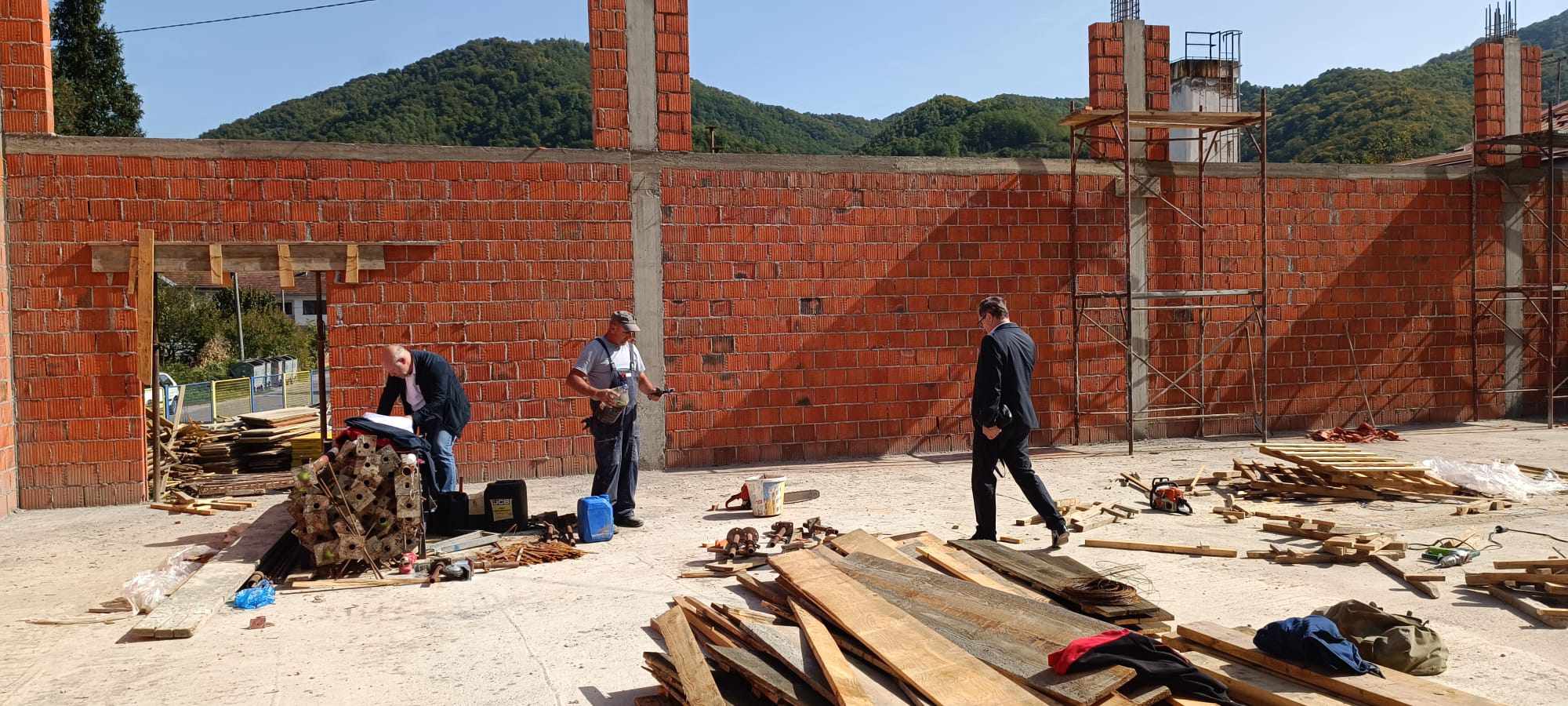 U Potočarima u toku radovi na izgradnji fiskulturne sale (FOTO)