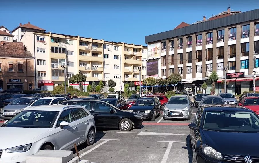 Novi savremeni parking u centru Zvornika (FOTO)