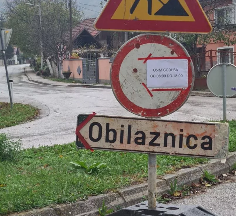 Danas potpuna obustava saobraćaja na putu Sapna-Priboj