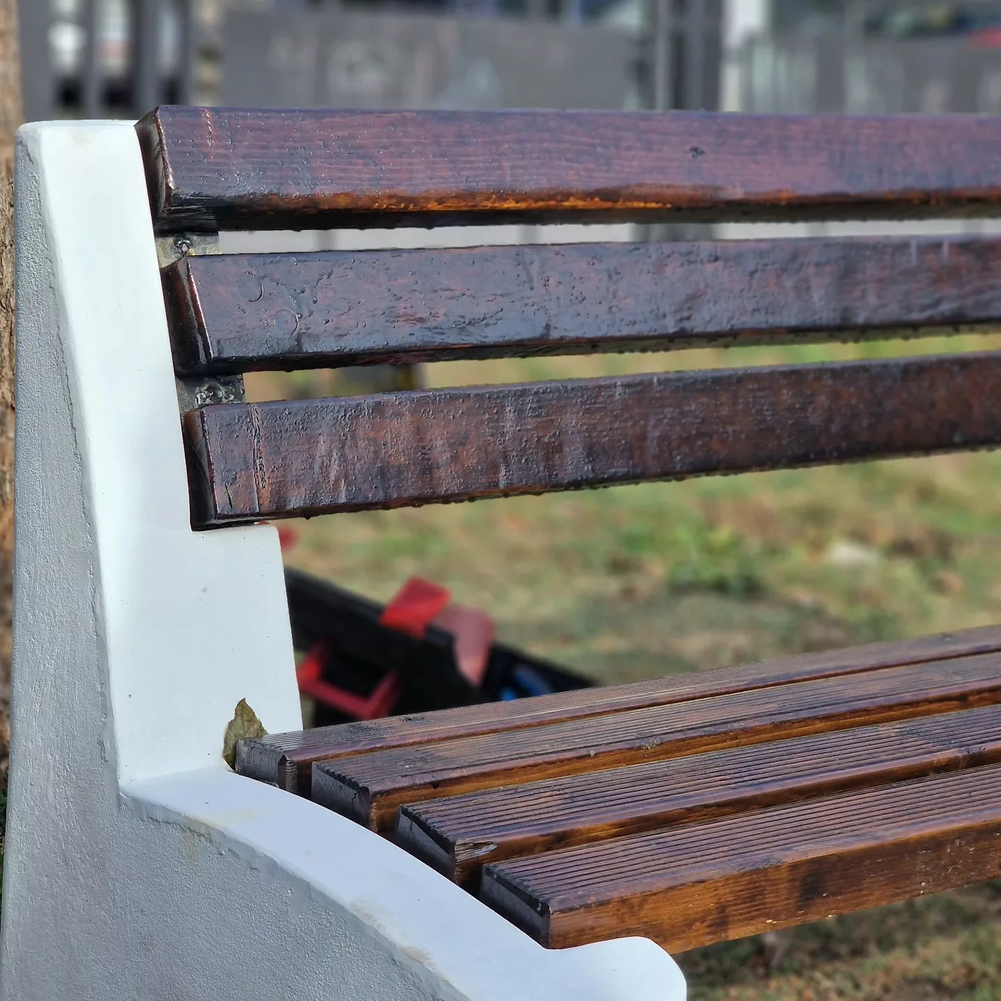 Počeli radovi na rekonstrukciji dječijeg igrališta u centru Zvornika (FOTO)