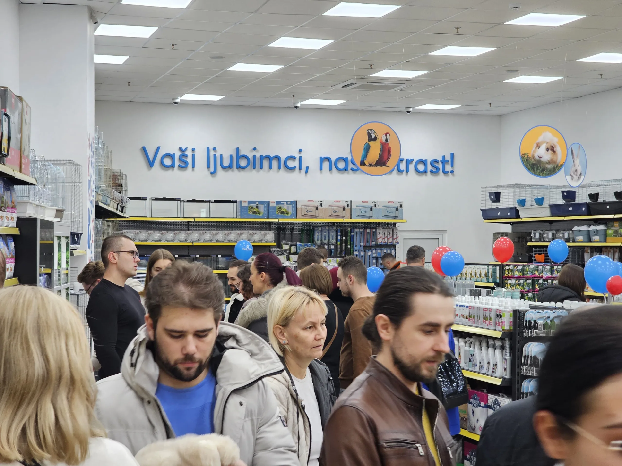 PET CITY OTVARA SVOJU 17. POSLOVNICU U ZVORNIKU (FOTO)