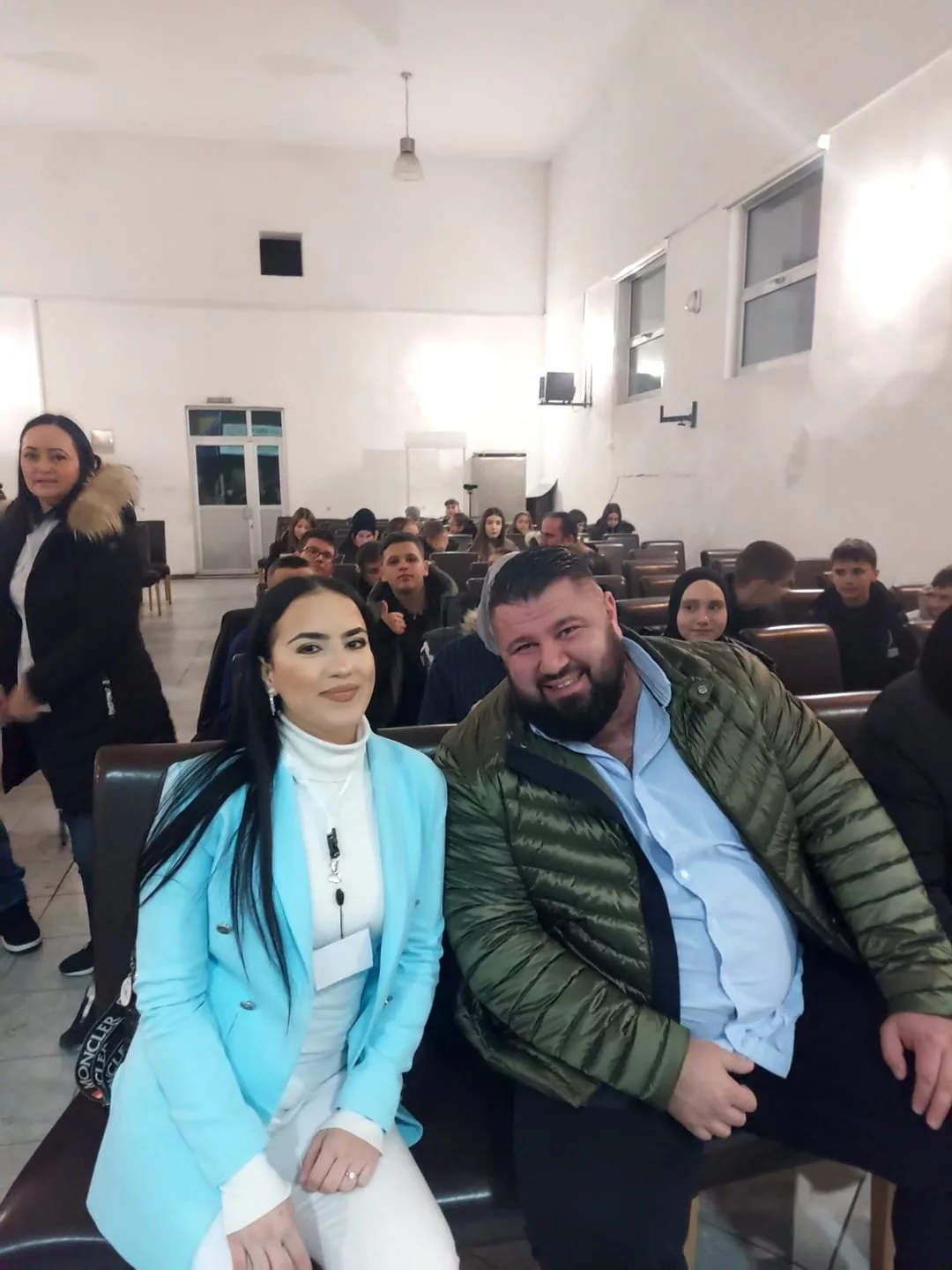 Mladi se okupili u Janji na druženju u organizaciji Udruženja "Sinovi Podrinja", motivacioni govor održao Nedžad Ambešković