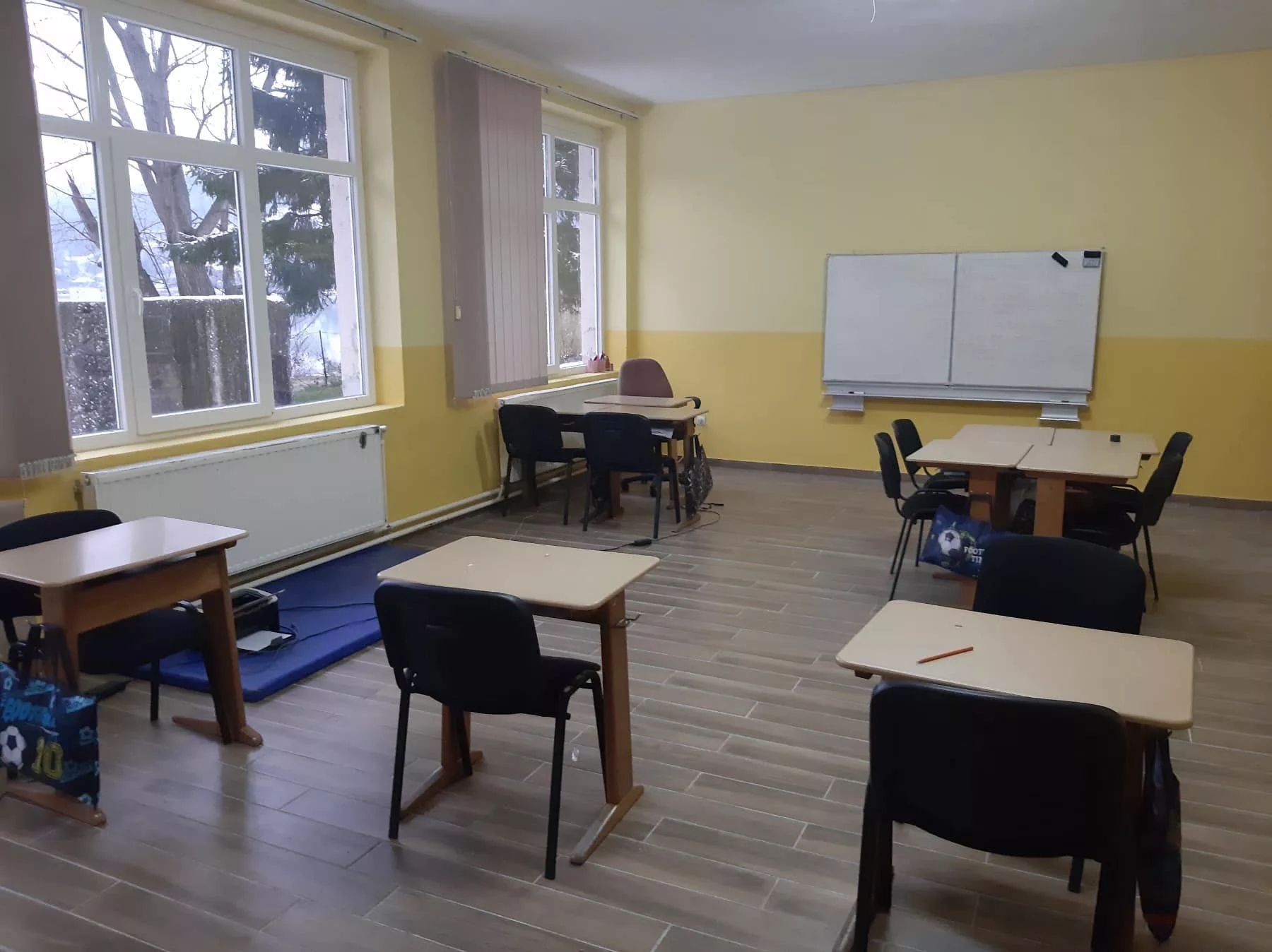 Završeni radovi uređenja učionica i sanacija krova u školi na Diviču (FOTO)