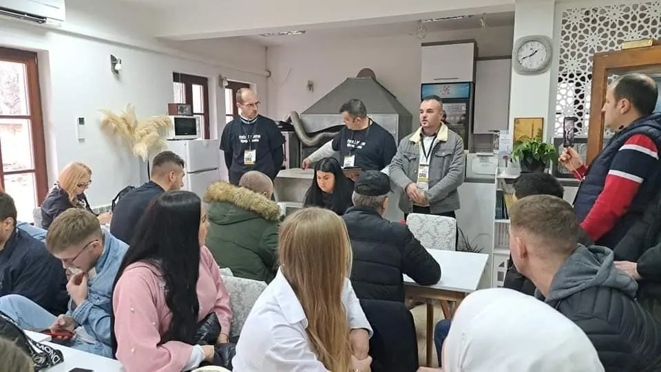 Sinovi Podrinja: U Foči se okupilo oko stotinu mladih Bošnjaka iz cijelog Podrinja kako bi se družili i upoznali (FOTO)