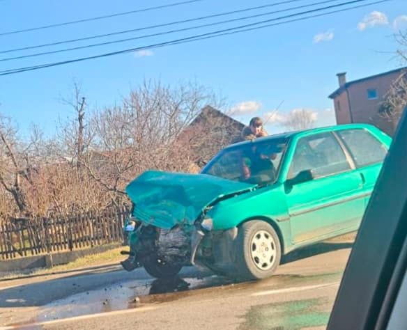 Sudar u Loznici, Hitna pomoć na mjestu nesreće (FOTO)
