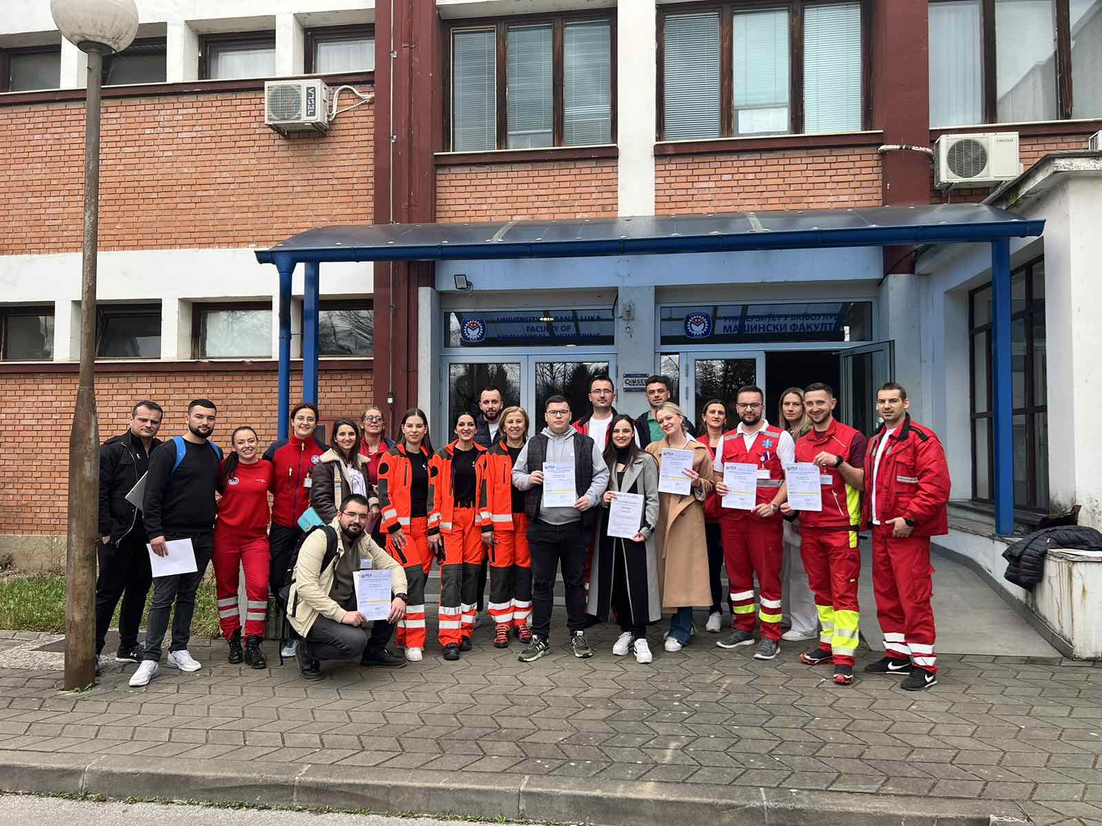 Uposlenici zvorničke Službe hitne medicinske pomoći na dodatnoj edukaciji (FOTO)