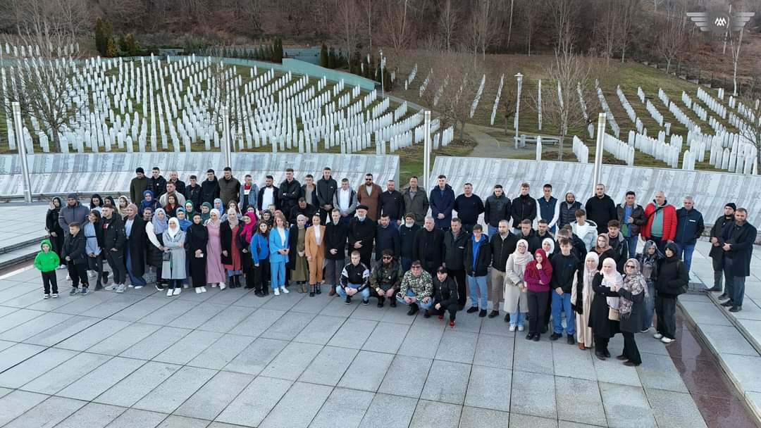 Više od 150 omladinaca na druženju u Srebrenici u organizaciji Udruženja "Sinovi Podrinja" (FOTO)