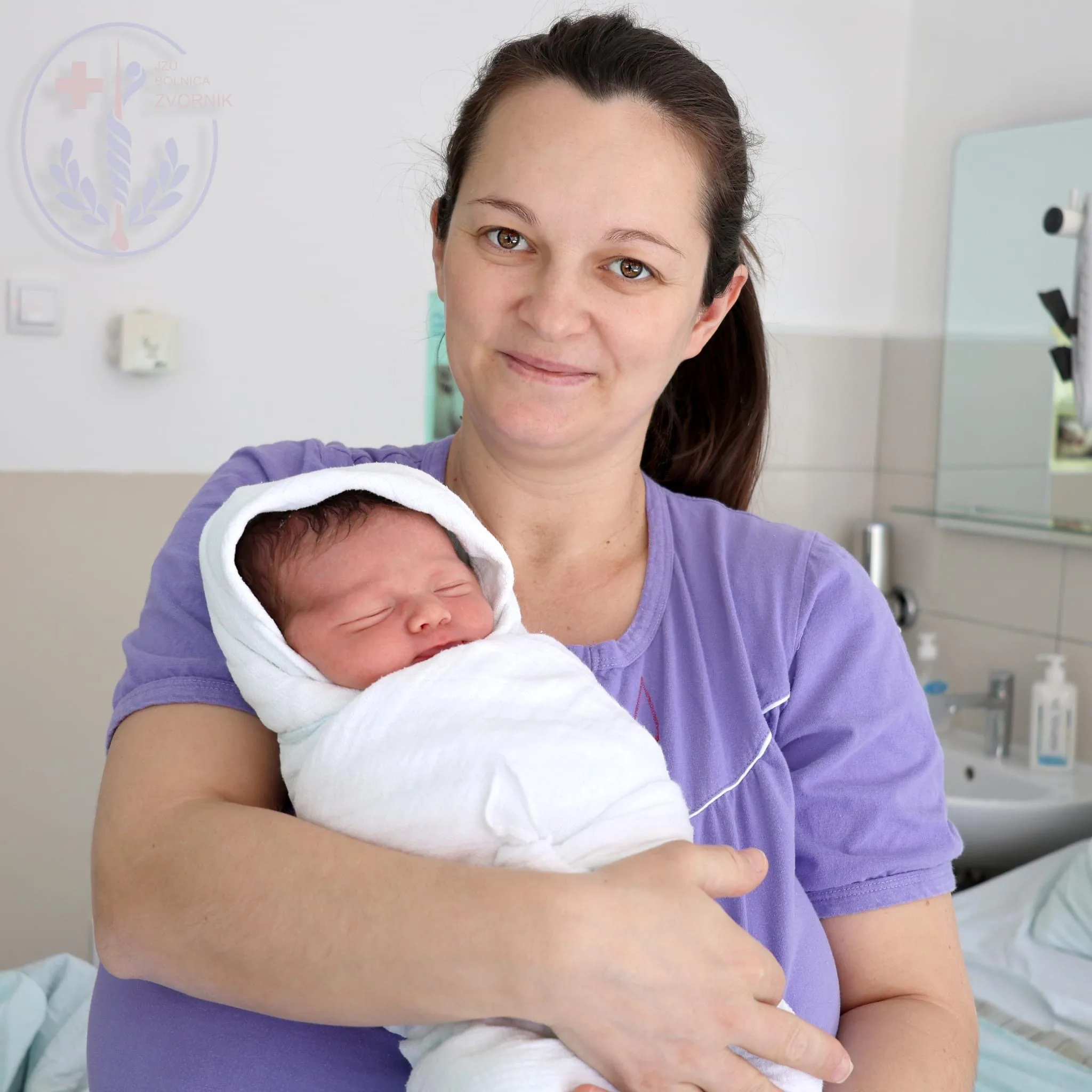 Prethodnog dana rođene četiri bebe u Porodilištu JZU „Bolnica Zvornik“
