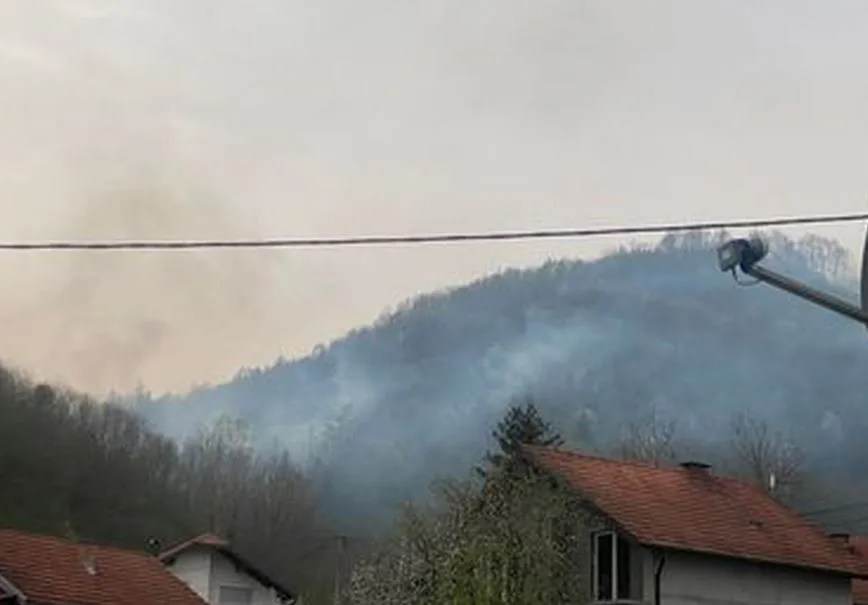 Danas pet požara na području Zvornika, najveći požar u Grbavcima još uvijek traje (FOTO+VIDEO)