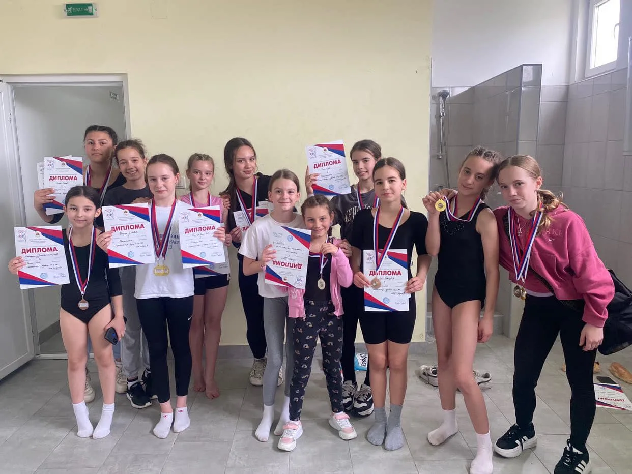 Uspjeh gimnastičarki zvorničkog „Poleta“ na školskom takmičenju 