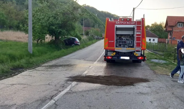 Hapšenje lica koje je u alkoholisanom stanju izazvalo saobraćajnu nezgodu u zbog čega je jedno lice završilo u zvorničkoj bolnici (FOTO)