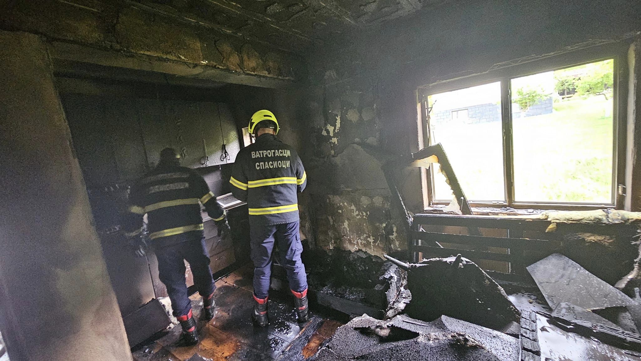 Vatrogasci gasili dva požara u naseljima pored Drine prethodnog dana (FOTO+VIDEO)