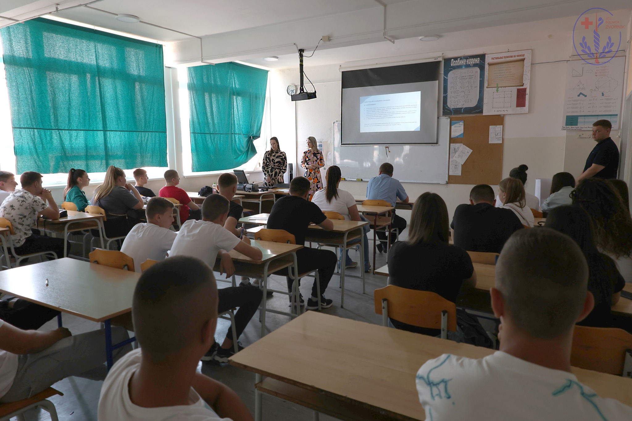 Doktorice Ana Pisić i Marijana Arsenović održale predavanje učenicima i profesorima TŠC Karakaj (FOTO)