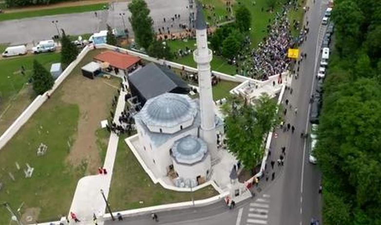 Na isti dan kada je i srušena, svečano otvorena obnovljena džamija Arnaudija u Banjaluci (FOTO, VIDEO)