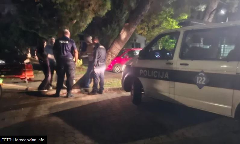Policajac u Mostaru pendrekom tukao novinara zbog psa?