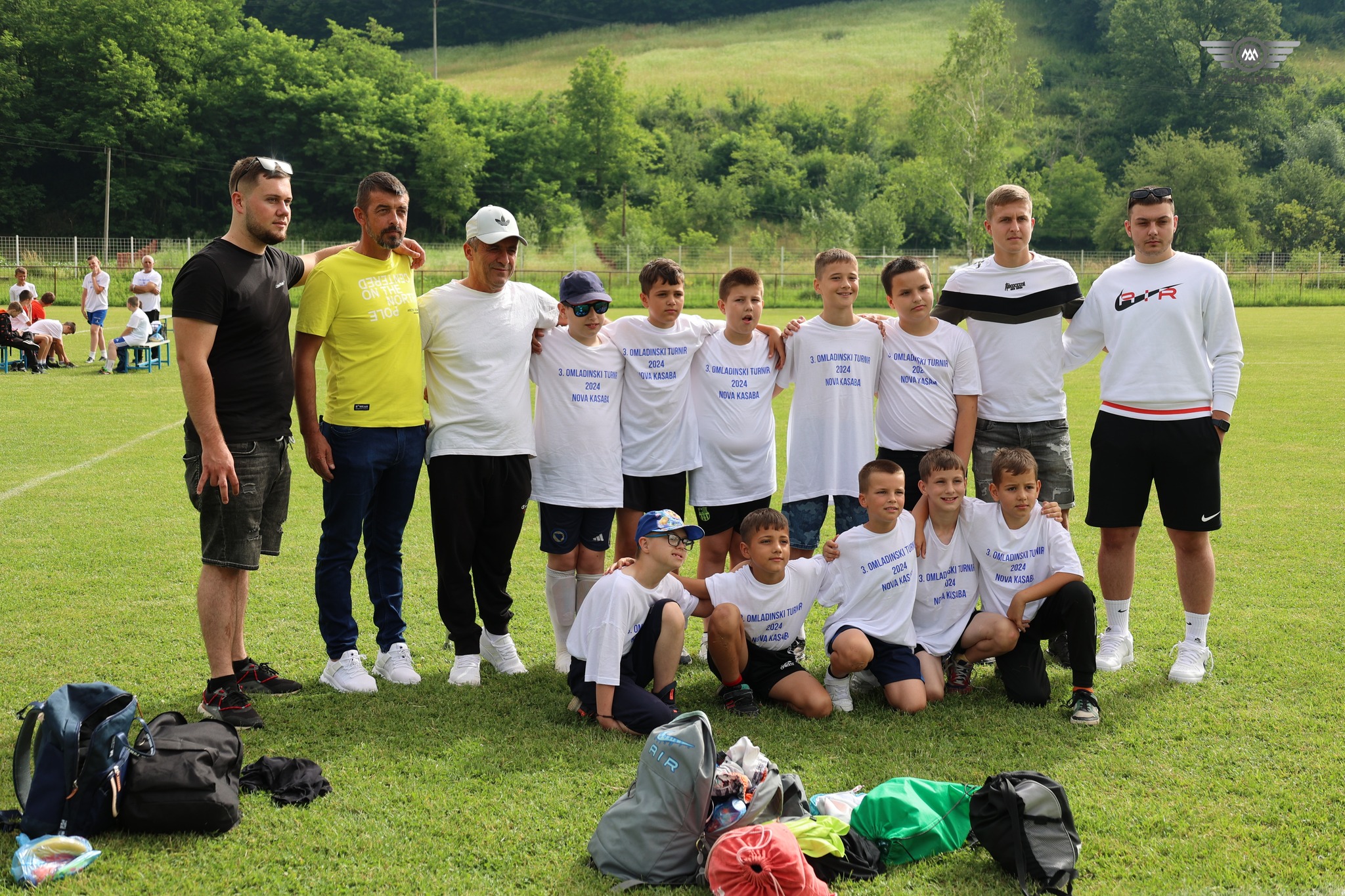 Više od stotinu mališana predvođenih svojim efendijama iz cijelog Podrinja okupilo se u Novoj Kasabi (FOTO)