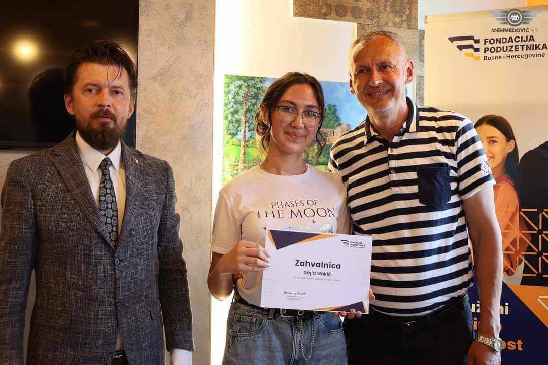 Kompanija Metkomp i Fondacija poduzetnika nagradila osam učenika povratnika, nosioce Vukove diplome (FOTO)