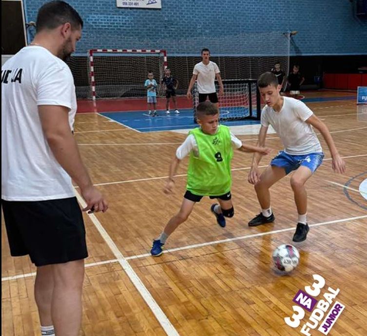 Zvornik u znaku fudbala – Uspješno održan 3na3 junior fudbal
