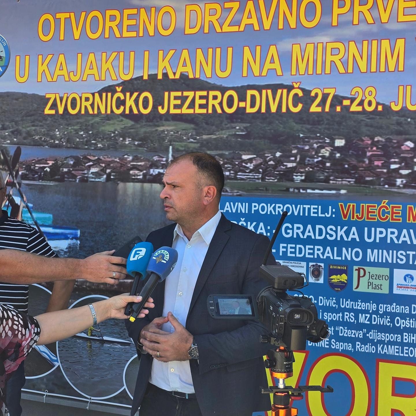 Završen prvi dan Otvorenog državnog prvenstva kajak kanu na mirnim vodama Zvornik 2024 (FOTO)