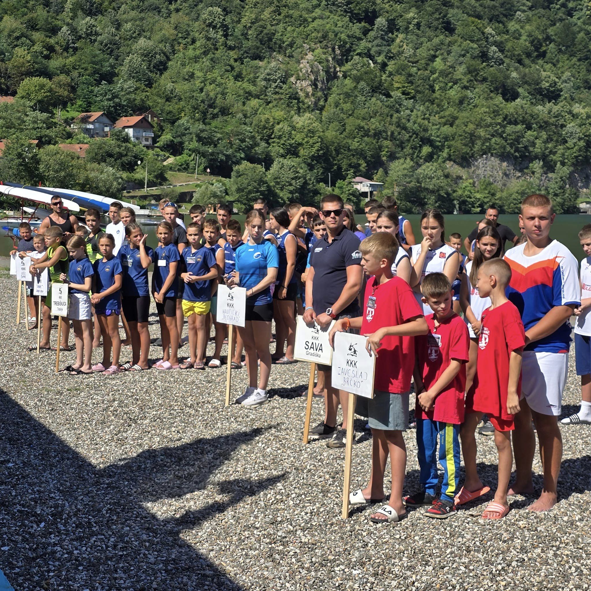 Završen prvi dan Otvorenog državnog prvenstva kajak kanu na mirnim vodama Zvornik 2024 (FOTO)