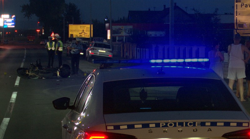 Nakon saobraćajne nezgode kod Bijeljine, motociklista završio u bolnici (FOTO)