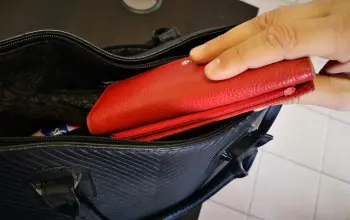 Dvije osobe iz Zvornika uhapšene zbog sumnje da su ukrale novac nemoćnoj osobi sa invaliditetom