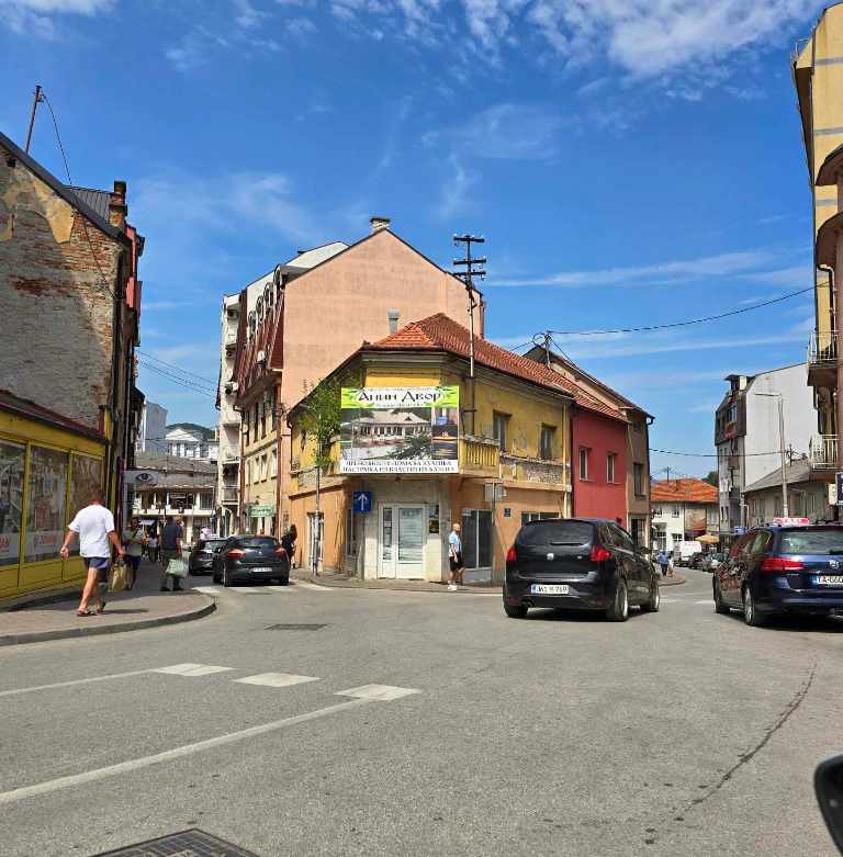 Sutra obustava saobraćaja u centru Zvornika u dvije ulice u dva termina
